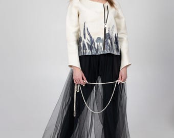 フェルトアートジャケット、レディースジャケットウェアラブルアート刺繍ウールジャケットカスタムウールジャケット彼女へのギフトパーソナライズジャケットフェルト