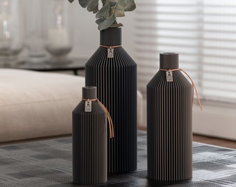 Straight Vase by ICONIC HOME | 3D Vase | Sustainable | Straightforward Design | Decorative Vase | Minimalist | Bottle