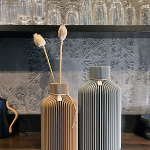 Vase Pure von ICONIC HOME in braun und grau
