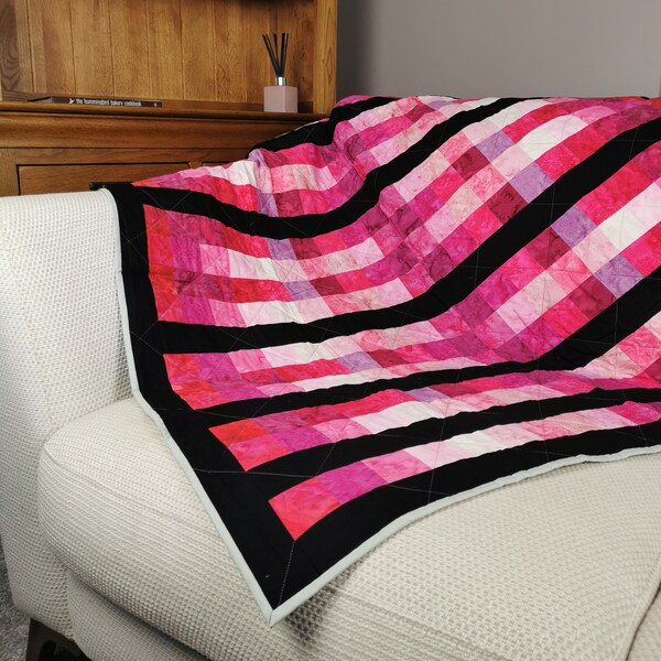 Pink and Black Quilt - Etsy