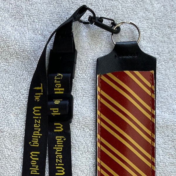 Wizard HP  Style Wand Holder with Lanyard     Gryff