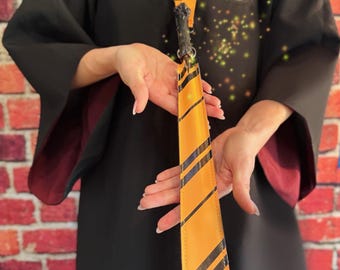 Huffelpuf stafhouder in stropdasstijl met bijpassend koord – op Harry Potter geïnspireerd