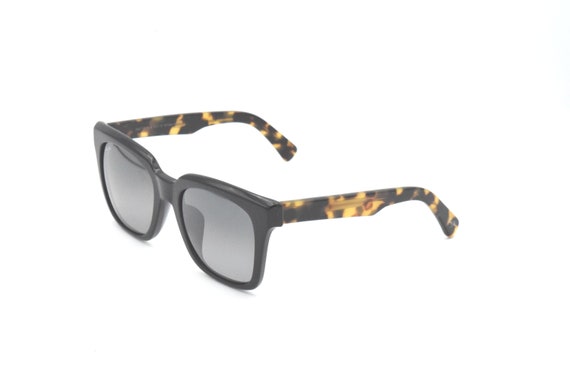 Maui Jim Heliconia MJ 739-02B Black Tortoise/ Grey Polarized  display picture 2
