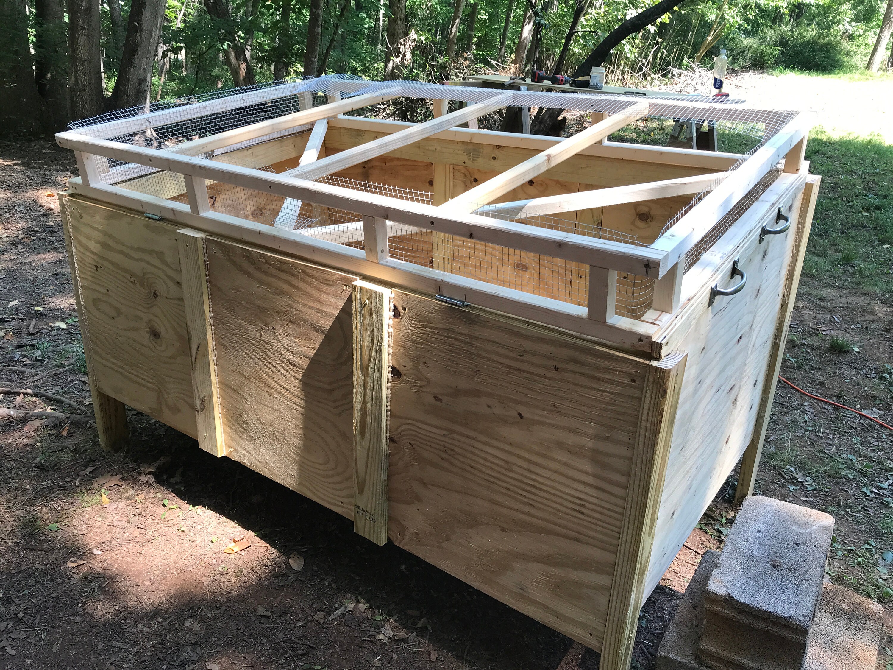 Chicken Brooder Box - 3D Model and Animation (plans) - Etsy