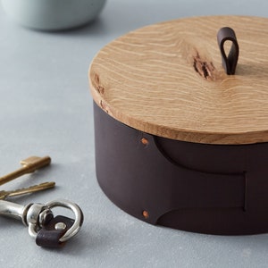 Leather keepsake box (Dark brown)