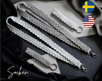 Crochet Keychain Pattern, Wristlet, Keyring, Lanyard,  Strap - Easy Step-by-Step Instructions,Customizable, English (US-terms), Swedish