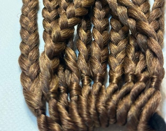 Braids with an elastic band, Brown braids, synthetic braids, natural color, single dreadlocks.