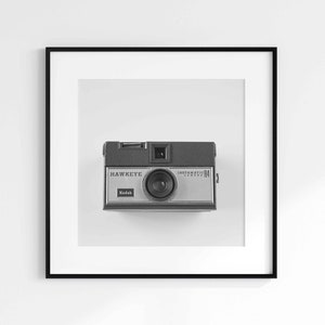 Vintage Camera Photography Print - Printable Wall Art, Digital Download, Black and White Retro Camera Print, Office Wall Art, Kodak Art