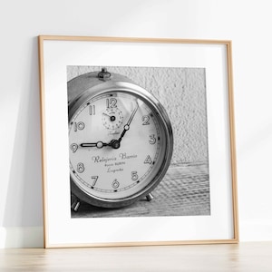 Vintage Clock Black and White Print - Retro Wall Art Digital Download Photo