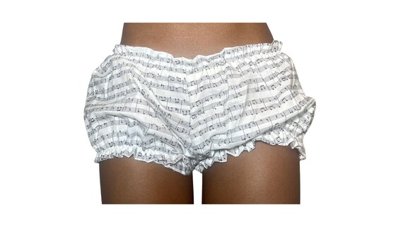 ItsRainingTmrw Music Note Bloomers