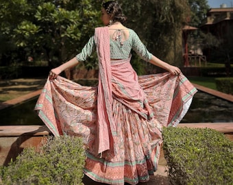 Pequeña falda Gopi Set Peony - Festival Kirtan, Indio, Boho, Danza del Vientre, Krishna, Lengha, Ghagra, Choli, Dupatta, Moda Modesta