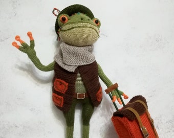 Frog doll, knitted Frog do Traveler with a suitcase excellent quality 16inc, one of a kind doll, frog plushie