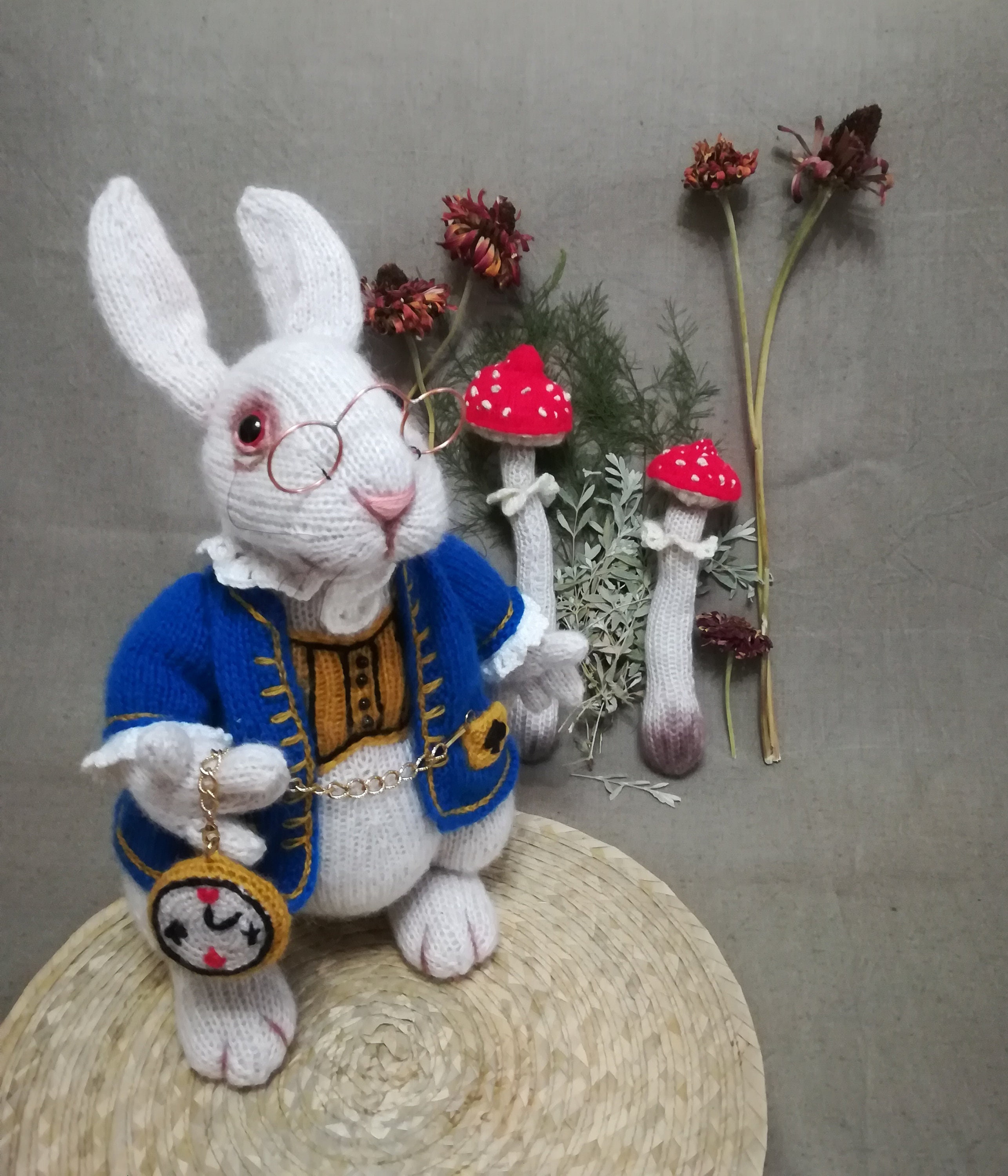 Disney Alice in Wonderland The White Rabbit Plush Toy Stuffed Dolls 35cm  High Quality Birthday Gifts For Children Toys