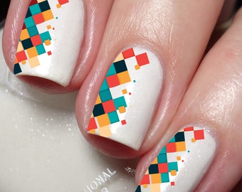 Adesivo per nail art con motivo geometrico