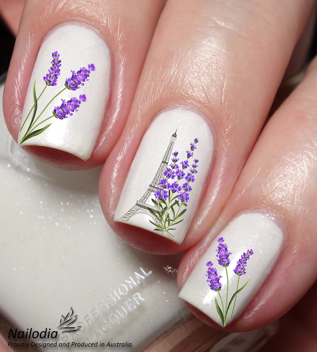 Floral Lilac Nail Art That Blooms in Color