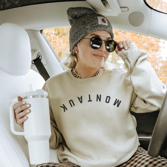 Hamptons Sweatshirt Montauk Long Island Preppy Stuff Old Money Aesthetic Beachy Sweatshirt Soft Girl Aesthetic East Hampton East Coast