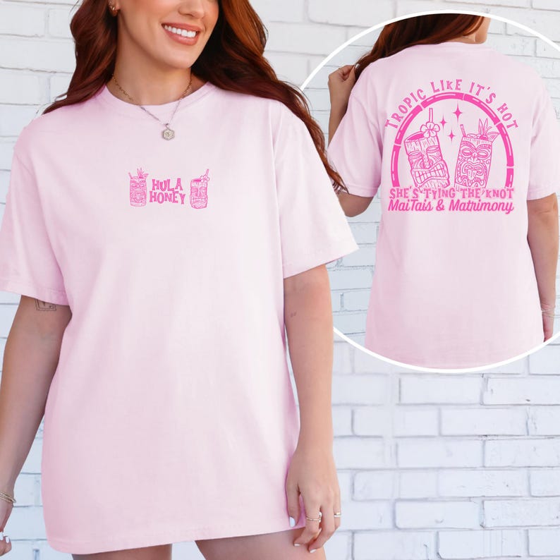 Tropic Like Its Hot Bachelorette Bride Tribe Tiki Bachelorette Magliette da addio al nubilato Festa di addio al nubilato a Miami Merchandising per addio al nubilato Blossom