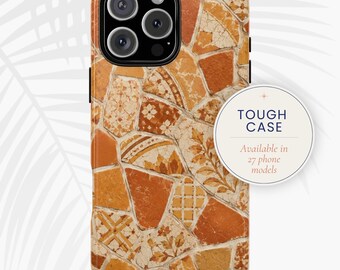 Coque de portable orange Gaudi en mosaïque : céramique méditerranéenne, protection résistante | imprimé et expédié aux États-Unis