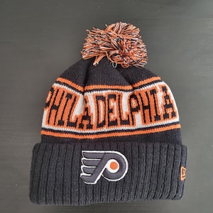 Vintage Philadelphia Flyers Patch Cable Knit Pom Pom Hat Philadelphia Flyers NHL Hockey Pom Pom Knit Beanie Hat Cap  main image 3