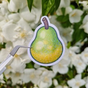 Animal Crossing Fruit - Poire  | Autocollant finition Holographique paillettes Handmade Cadeau Item Jeux vidéo Fanart Sticker Cute