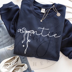 Auntie SVG PNG, Aunt svg, This Auntie Wears Her Heart on Her Sleeve svg, Aunt Coquette svg, Aunt Bow svg, Mother's Day svg, Cool Aunt Club