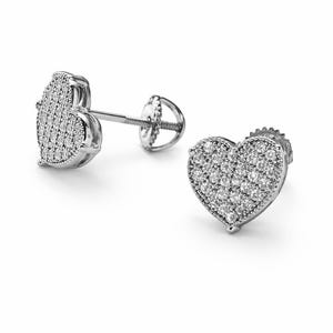 Puces d'oreilles coeur en moissanite | Boucles d'oreilles en argent