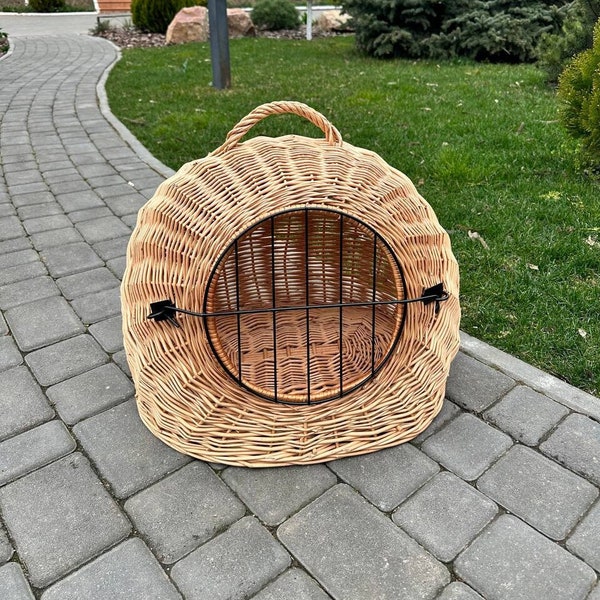 Wicker Cat Travel Carrier,  Wicker Pet Kennel With Locker In Natural Color, Rattan Cat Carrier With Handle, Wicker Cat Basket For Travel