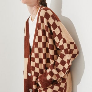 Checkered Oversized Cardigan Brown