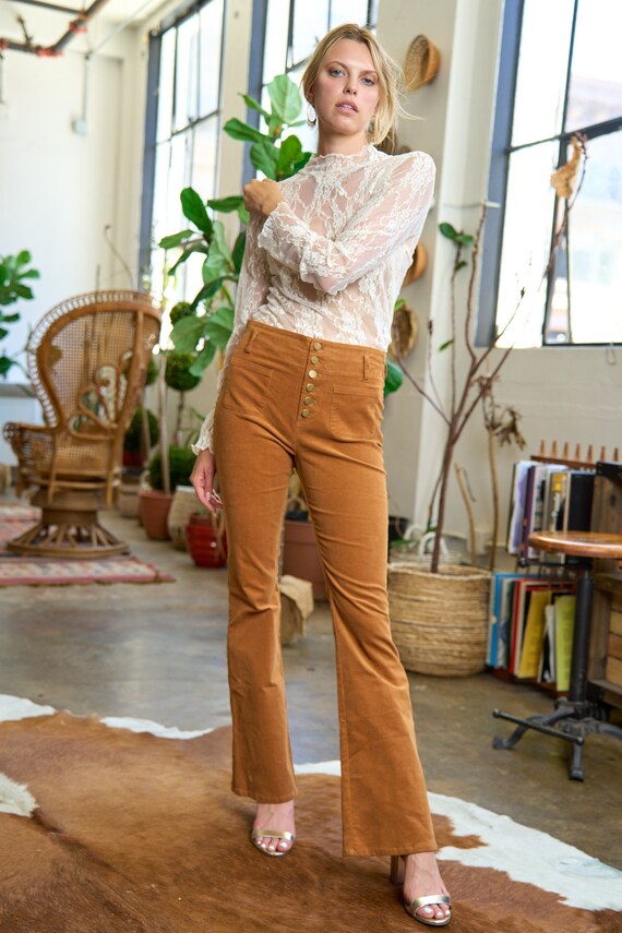 Pantalon évasé velours new arrivals
