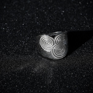 Bru Na Boinne - Etsy