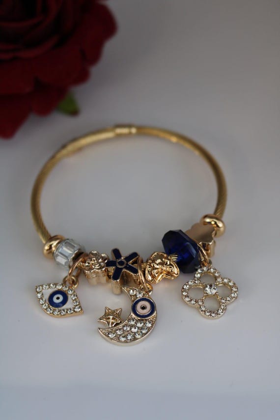 Enchanted Adjustable Evil Eye Charm Bracelet - Protective Charm Jewelry for Good Fortune and Style