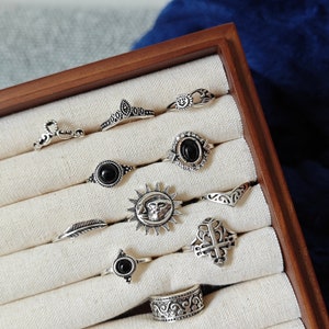 Britse verkoper! 11-delige zwarte en zilveren ringenset ringen, gouden ringenset, cadeau voor haar Gouden midi-ringset, boho-ringset, stapelbare ringen, boho