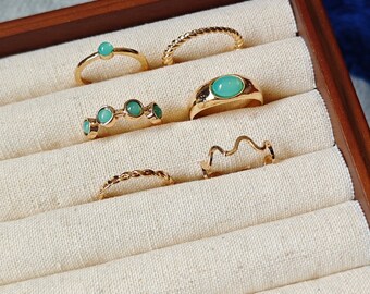 Verkäufer aus England! Gold Ring Set, stapelbare Ringe, Boho Ring, Geschenk für sie, Gold Ring, Geschenk für sie, chunky Midi Ring Set, See Grün, stapelbare Ringe, Boho Ringe