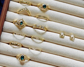 UK seller! gift set 11pcs green gold set rings & earrings, gold Ring set ,Gold Midi Ring Set, cute ring set, stackable rings, gift for her,
