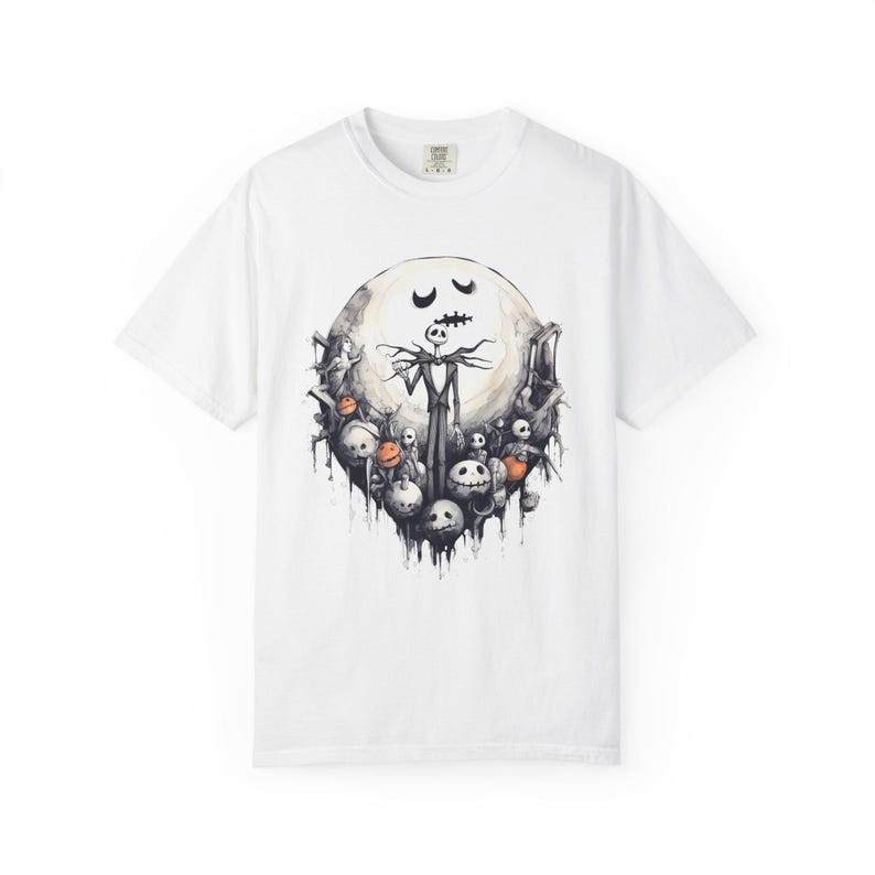 Camiseta de Halloween con colores reconfortantes, camiseta de Jack Skellington, top gráfico de estilo vintage, camiseta espeluznante de Pesadilla antes de Navidad, Halloween gótico imagen 5