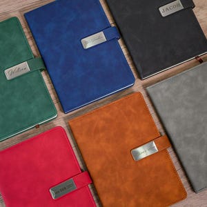 Gepersonaliseerde leren notitieboekenset met gegraveerde naam, aangepaste kleuropties, geschenkdoos en pen voor Moederdag/Vaderdag