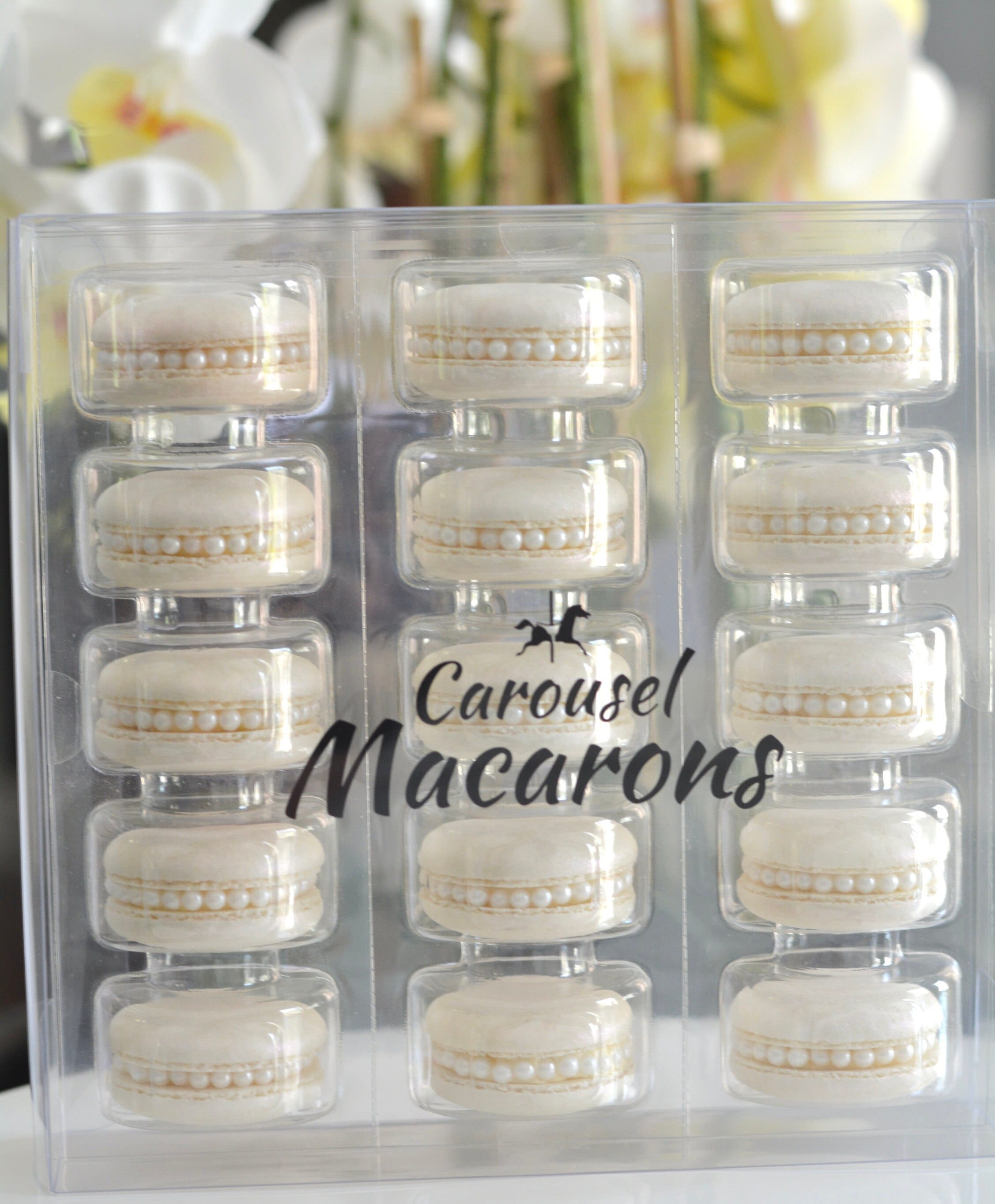 White Pearl Macarons - Macaroons Cookies Treats Delicious