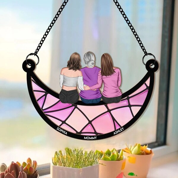 Kinderen zitten op de maan Suncatcher Ornament Sympathie Venster Hangend, Gepersonaliseerde Venster Hangend Acryl Ornament Cadeau voor papa mama