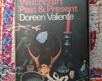 OCCULT An ABC of WITCHCRAFT Past & Present by Doreen Valiente - 1973 Hardcover Book Club Edition; Spirituality, Religion