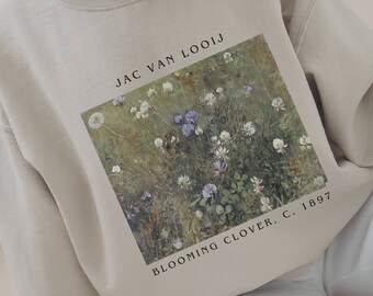 Cottage Core Wildflower Sweatshirt Vintage Art Aesthetic Clover and Dandelion Light Academia Clothing Herbalist Gift for Gardener Gift Cozy