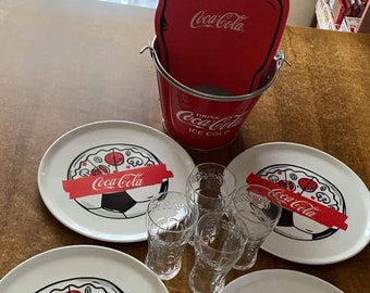 La Chaise Longue Coffret De 6 Assiettes Coca Bouteille Pm - Comparer avec