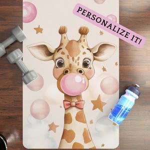 Esterilla de yoga personalizada para niños: linda jirafa antideslizante, liviana y duradera, regalo divertido para niños, esterilla de entrenamiento con nombre personalizado Yoga Love