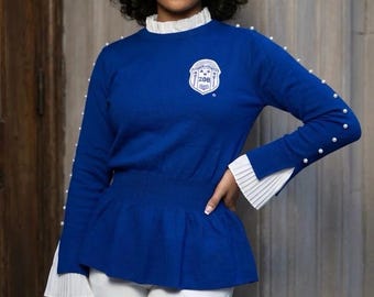 PEARLfect Sweater - White Shield