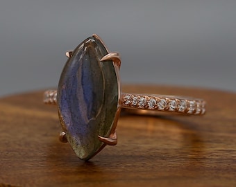 Anillo de labradorita marquesa en oro rosa macizo de 14 quilates, delicado anillo de compromiso con gema preciosa,
