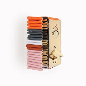 Kundenspezifischer Dosenkühlerhalter mit Flaschenöffner 1St, personalisierter Dosenkühlerspender, Material Edelstahl Weihnachtsgeschenk