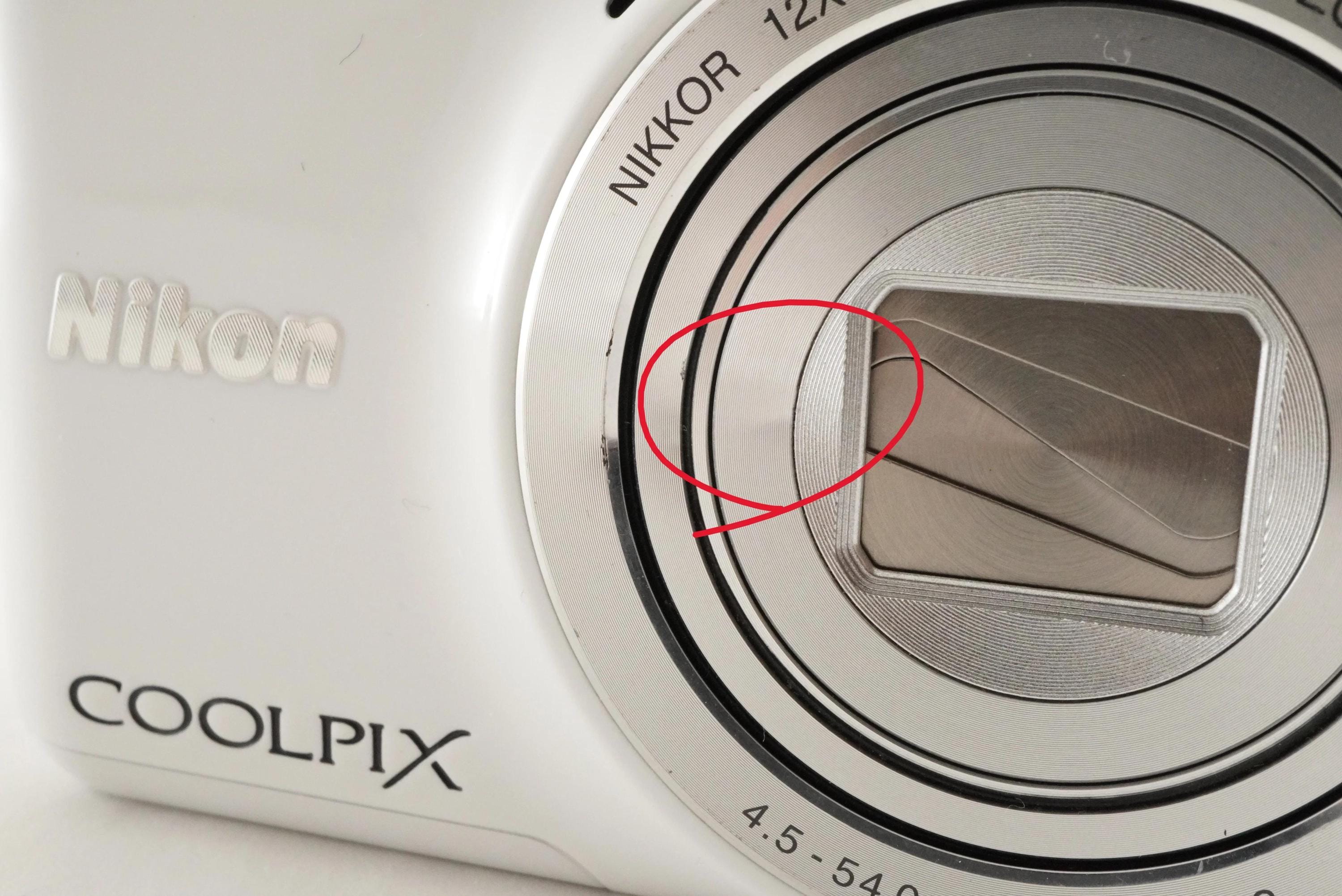 Nikon COOLPIX S6600 White With 4GB Sdhc Card Digital Camera From