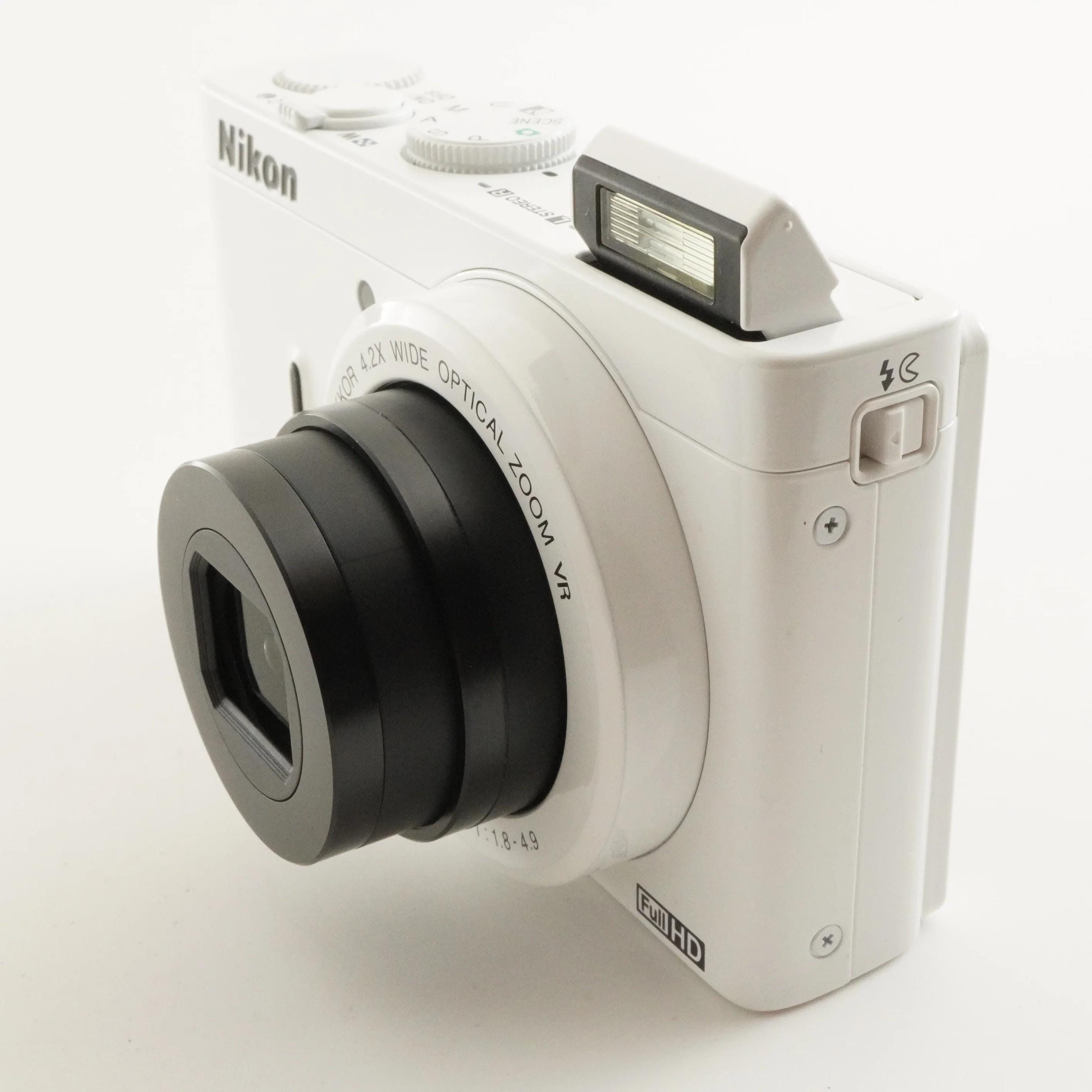 Nikon COOLPIX P310 White + 4GB SDHC Card Digital Camera From Japan