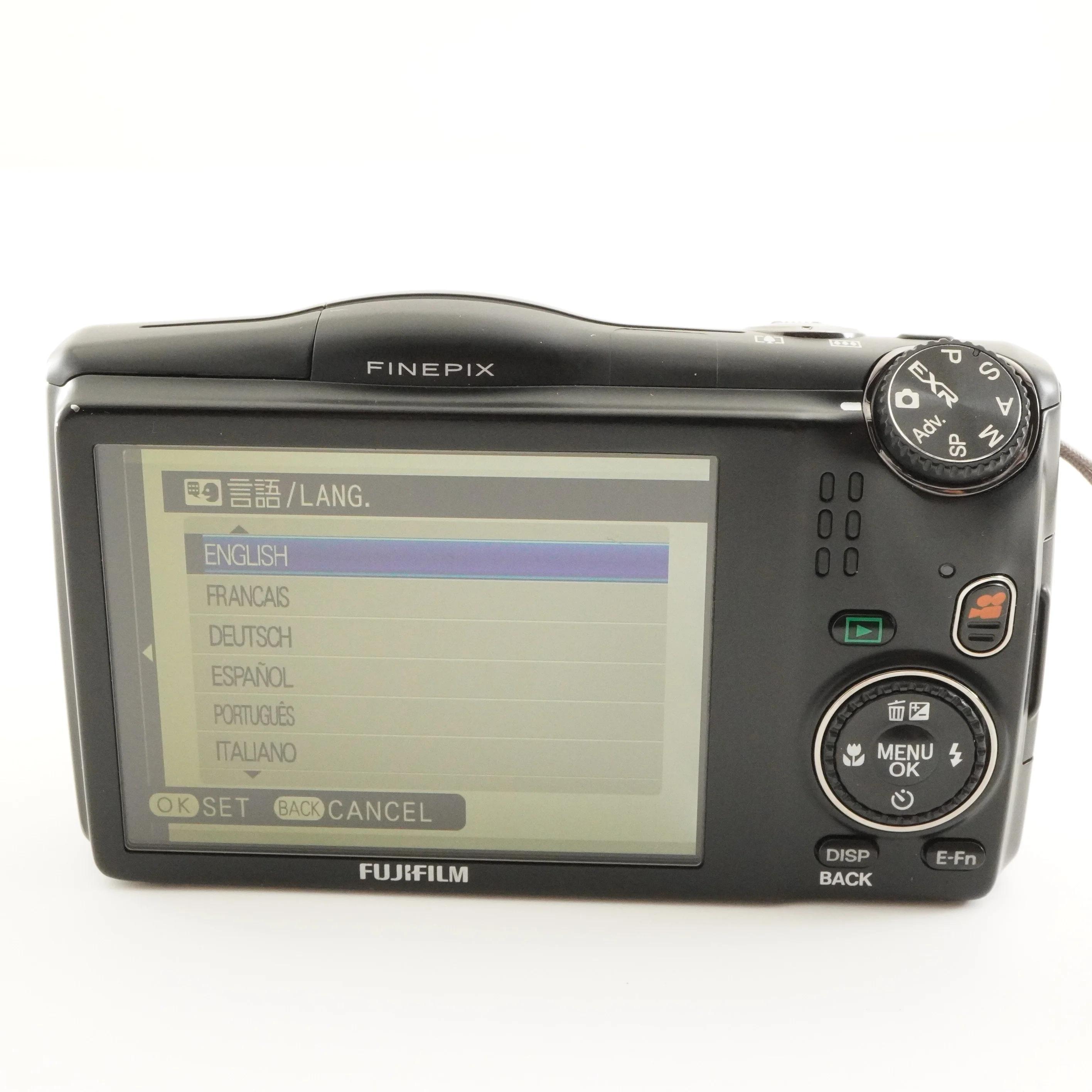 FUJIFILM FINEPIX F820EXR Black + 4gb Sdhc Card Digital Camera From