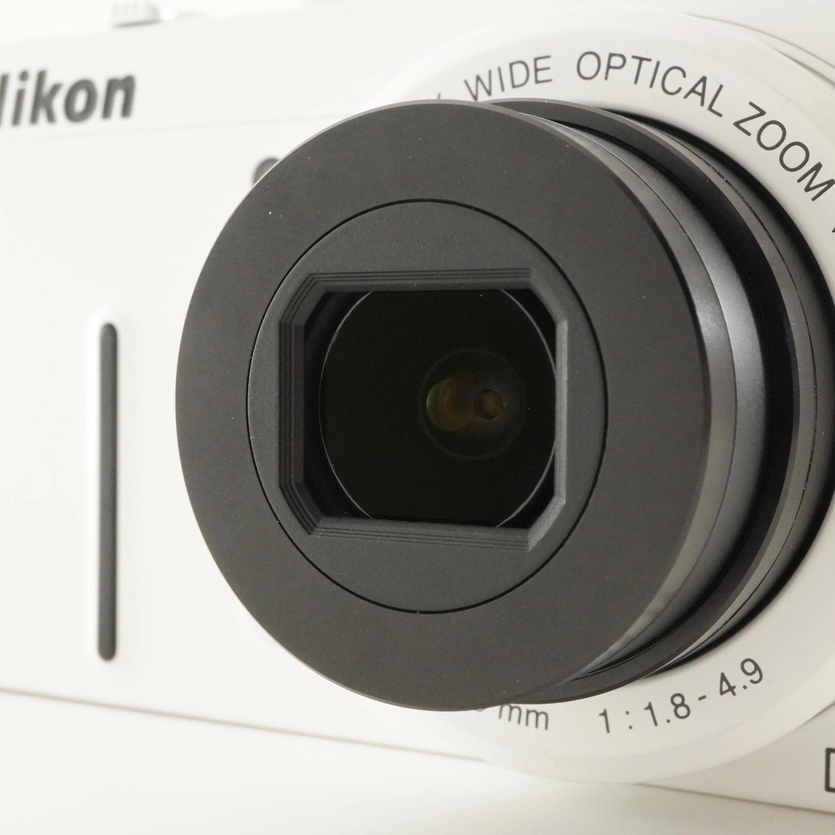 Nikon COOLPIX P310 White + 4GB SDHC Card Digital Camera From Japan