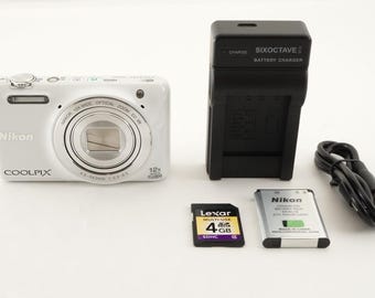 Nikon COOLPIX S6600 White With 4GB Sdhc Card Digital Camera From